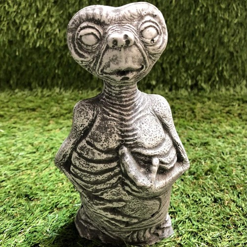 Small concrete garden - concrete,