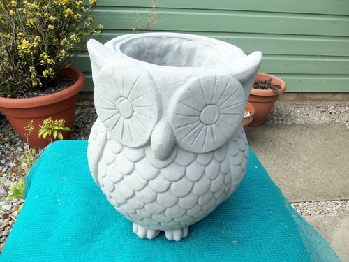 Concrete garden statues - concrete,