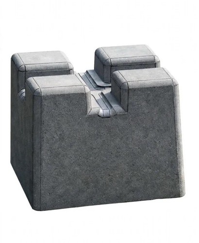 Concrete foundation block