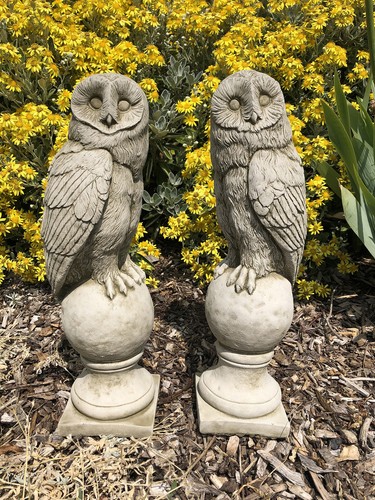 Pair barn owl - barn, finials